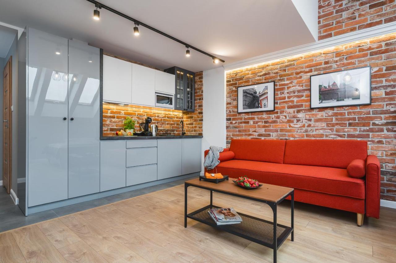 Saint Florian'S Suites - Old Town Luxury Apartments - By Upstairs Krasków Exterior foto