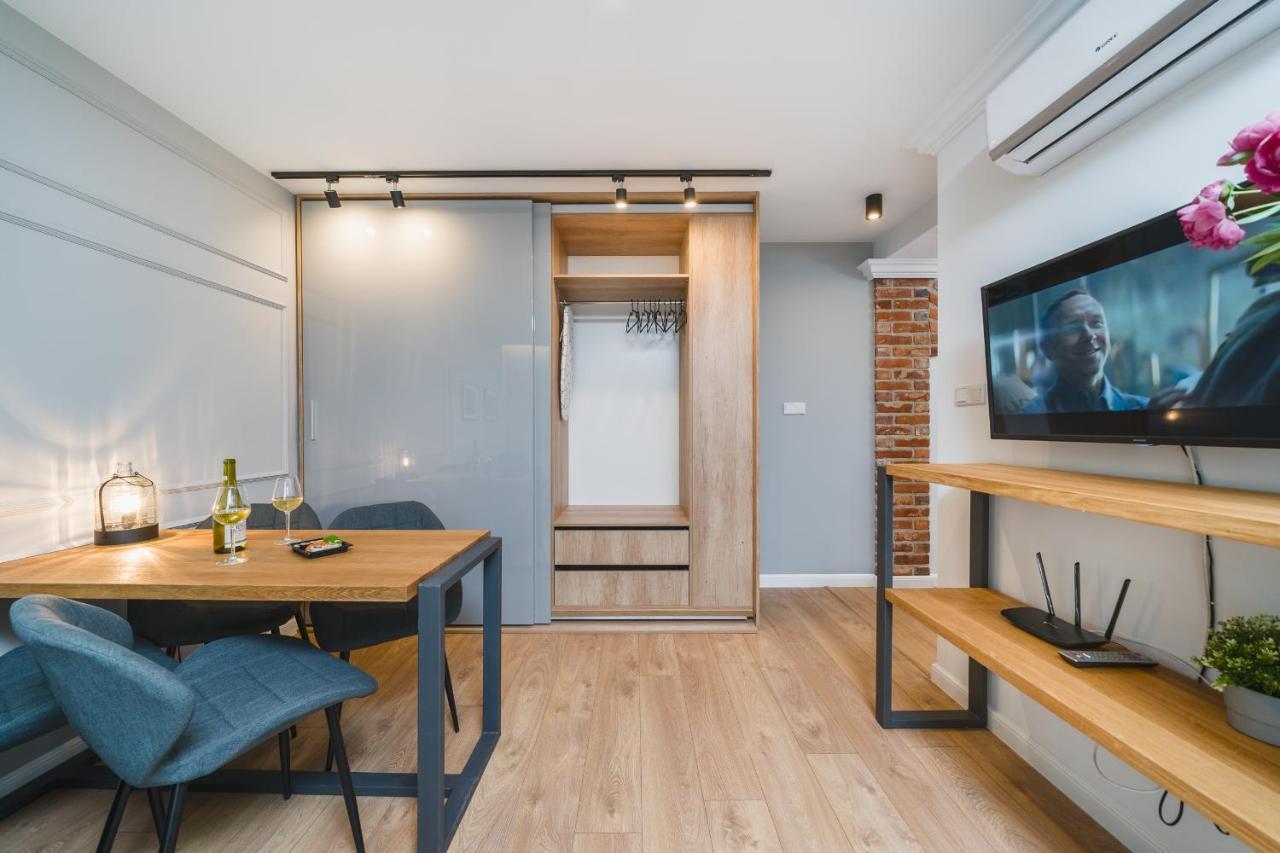Saint Florian'S Suites - Old Town Luxury Apartments - By Upstairs Krasków Exterior foto