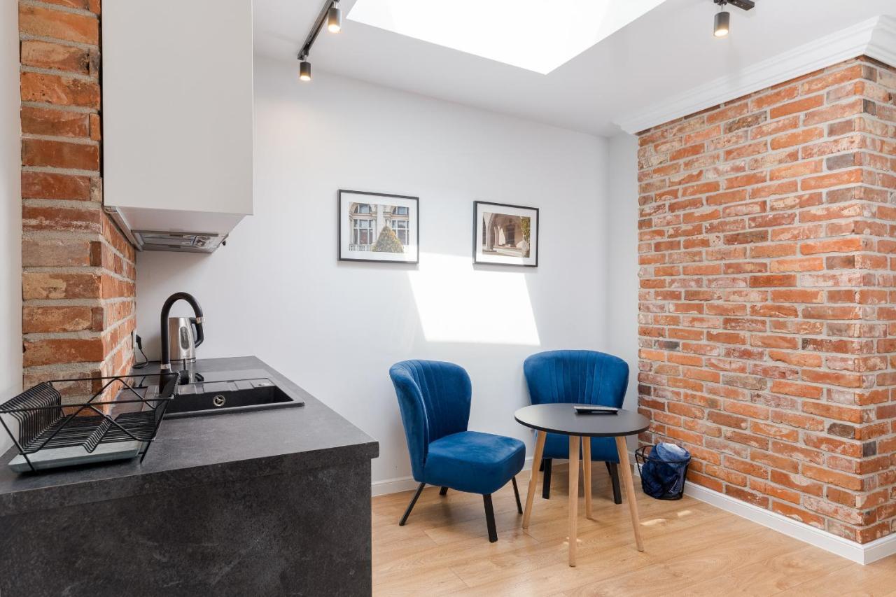 Saint Florian'S Suites - Old Town Luxury Apartments - By Upstairs Krasków Exterior foto