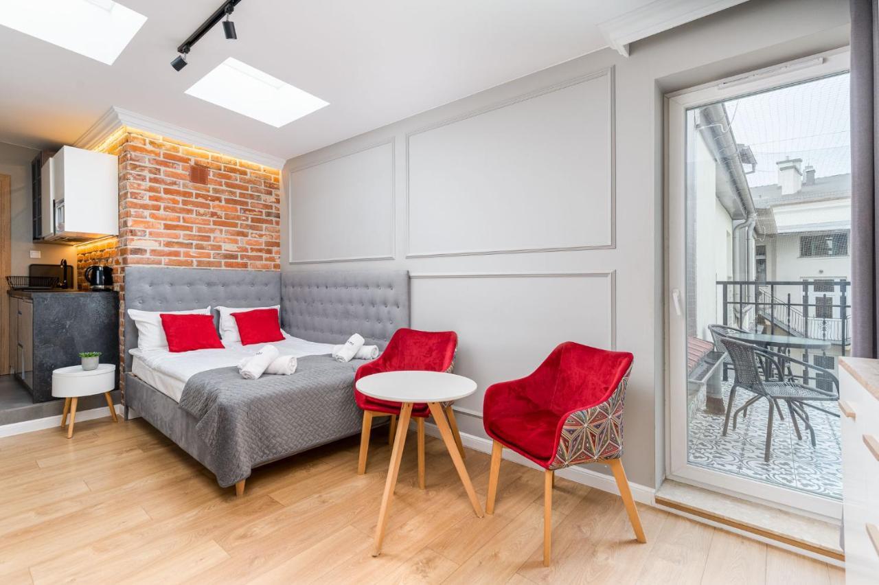 Saint Florian'S Suites - Old Town Luxury Apartments - By Upstairs Krasków Exterior foto