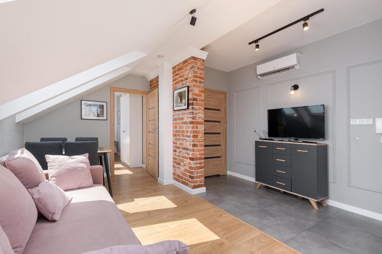 Saint Florian'S Suites - Old Town Luxury Apartments - By Upstairs Krasków Exterior foto